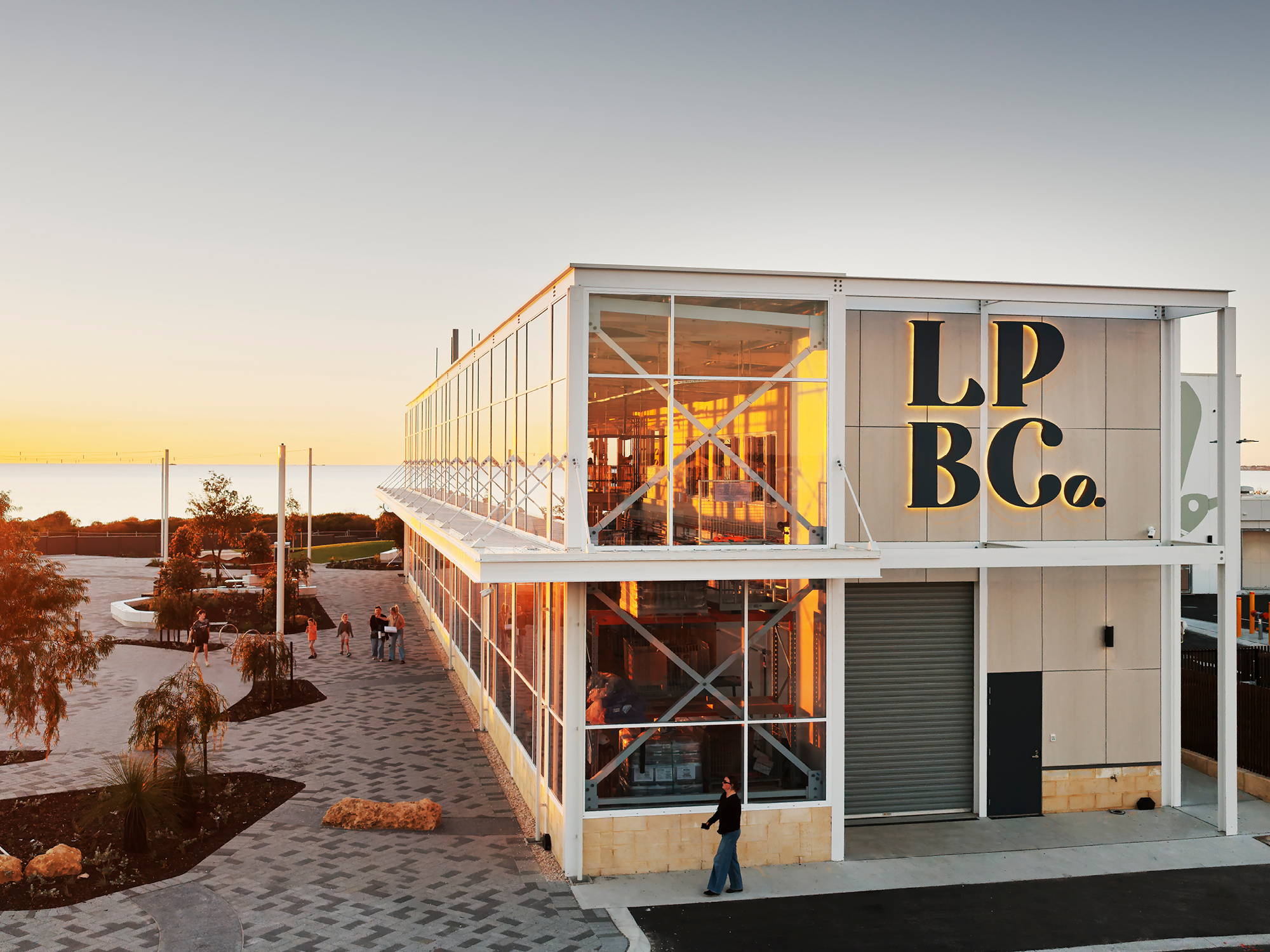 Why a beachside brewery and golf course are putting this Perth suburb on the radar