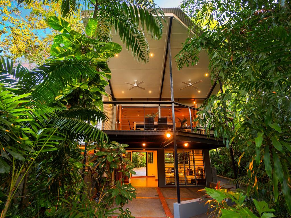 28 years later: tropical home transformed into Bali-style family retreat