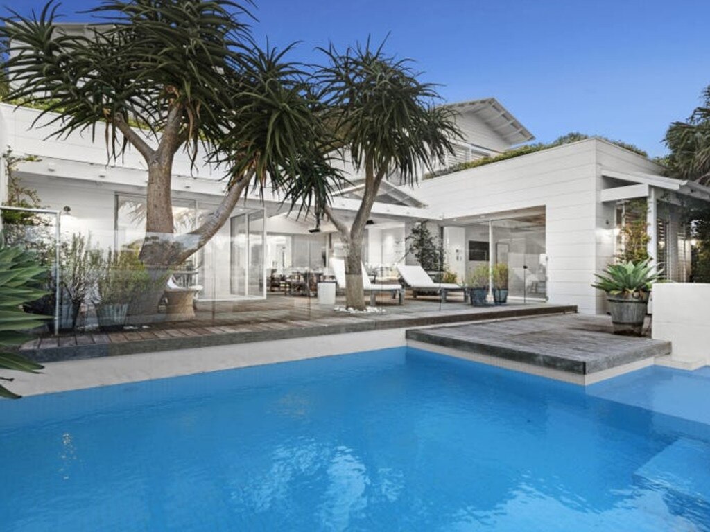 Central Coast home cops huge $5.32m loss