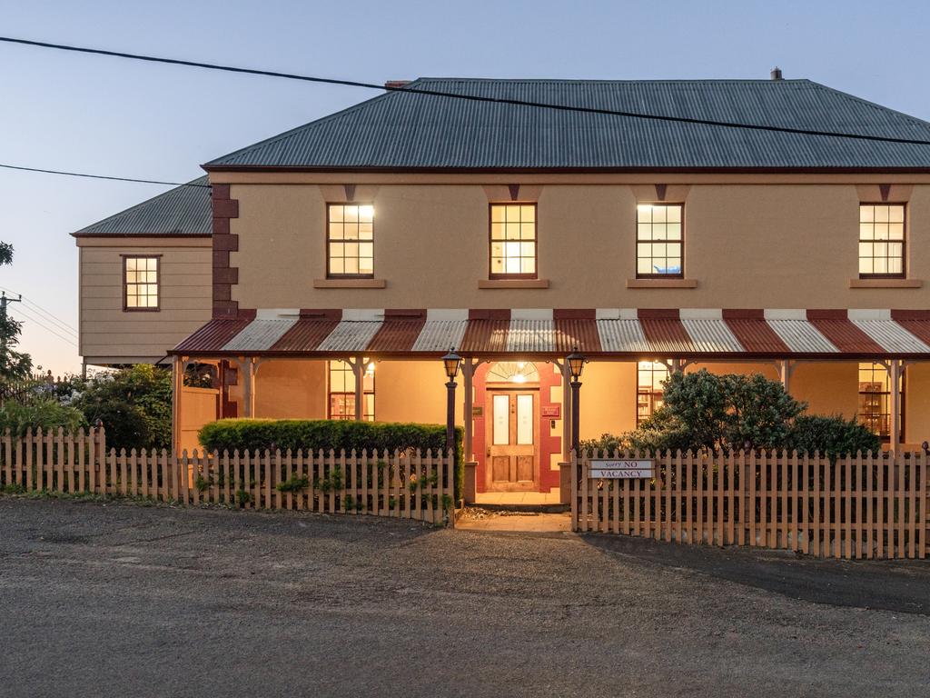 Swansea’s grand old lady seeks new custodian