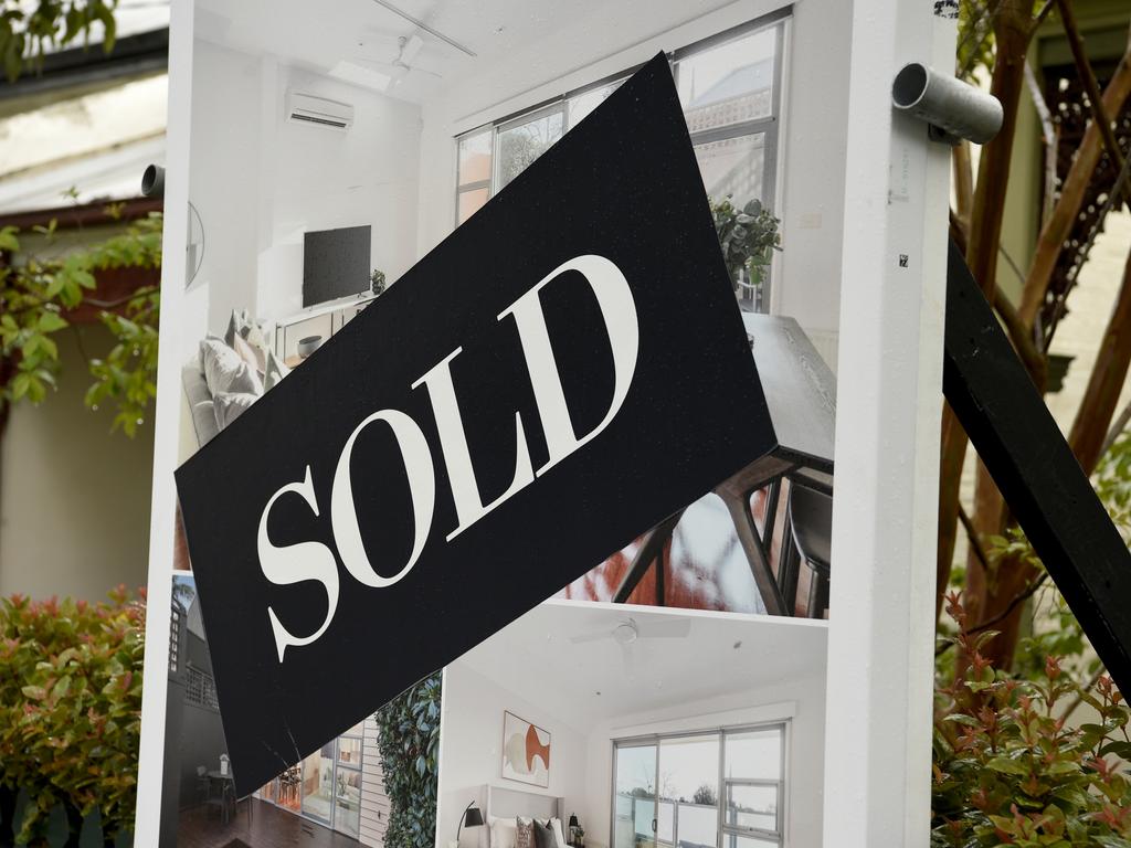 Property experts name spring market winners and losers - realestate.com.au