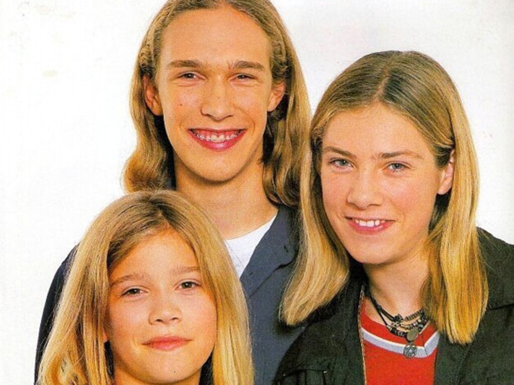 40YO Hanson Brothers Stun Fans With Wildly Different Life 3 Decades After Fame