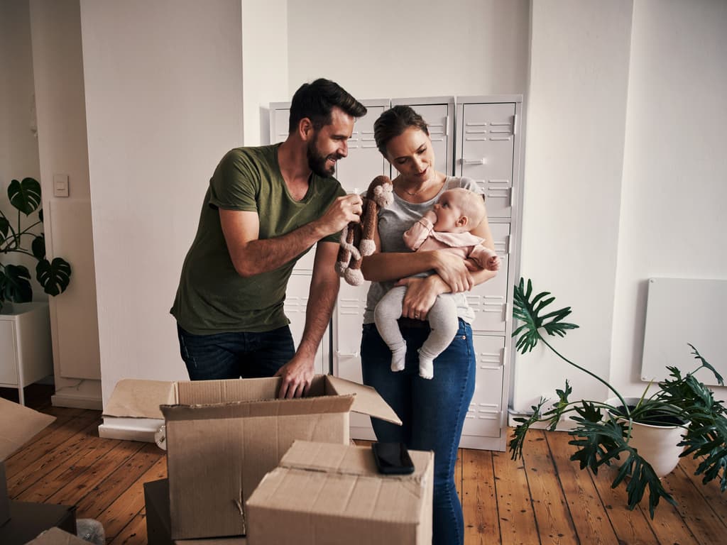 Falling house prices create prime opening for first homebuyers despite rate rise risks