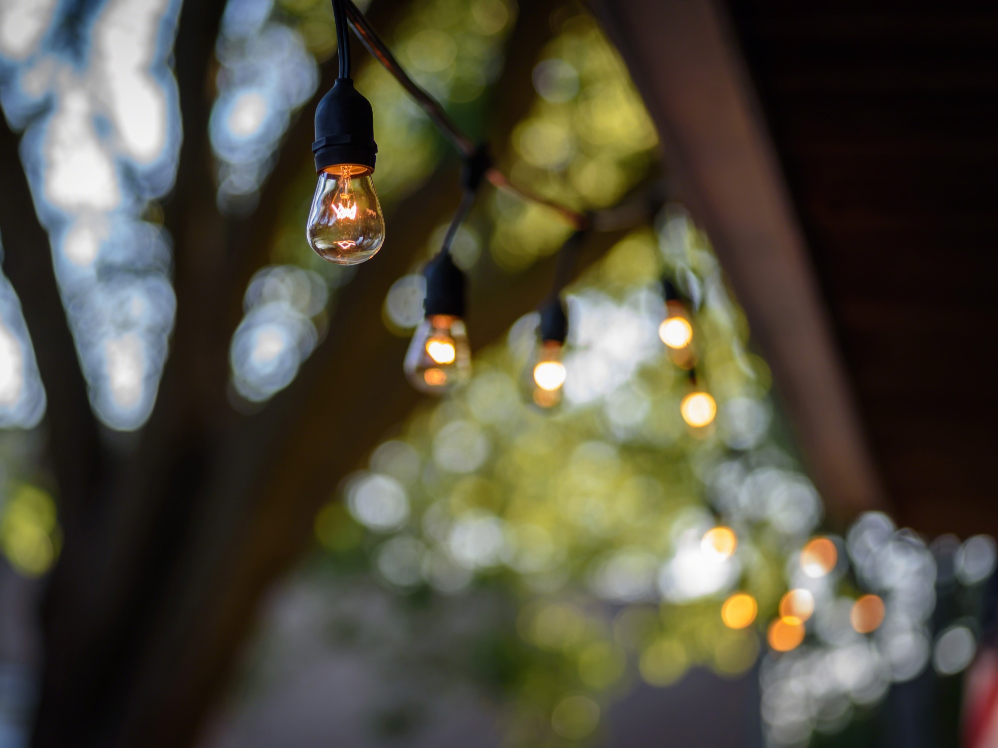 How lighting can make or break your outdoor living area