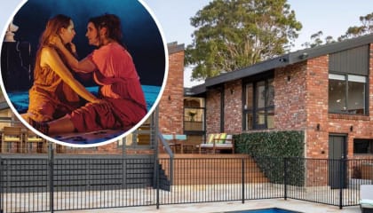 From Wagga to London: Actor, writer Michelle Robertson selling Peninsula ‘Tardis’ house
